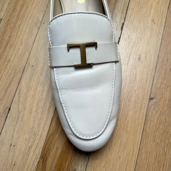 Tod's T Women's 38 1/2 US 8.5 Timeless Leather Loafters White With Gold Hardwear - Picture 9 of 16